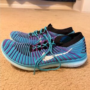Nike Free RN Flyknit Running Shoes Women’s Size 10 Blue Purple Athletic Sneakers